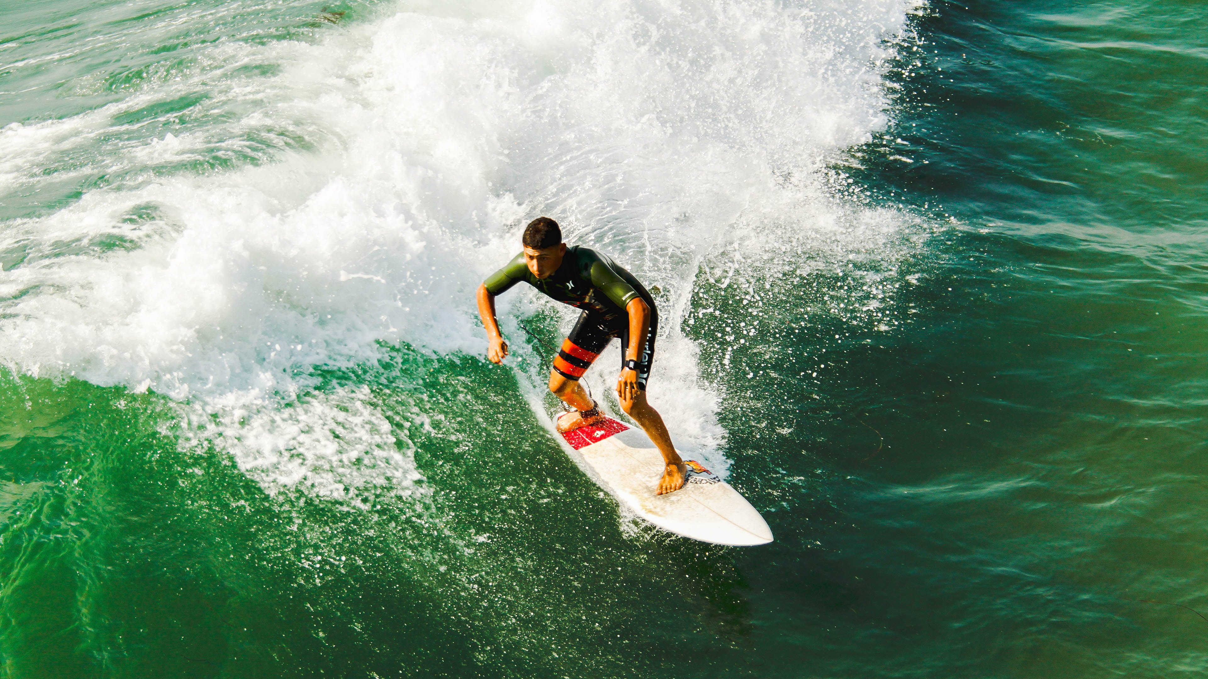 世界排名争夺战焦点战，热火末节发力，一波流带走老鹰