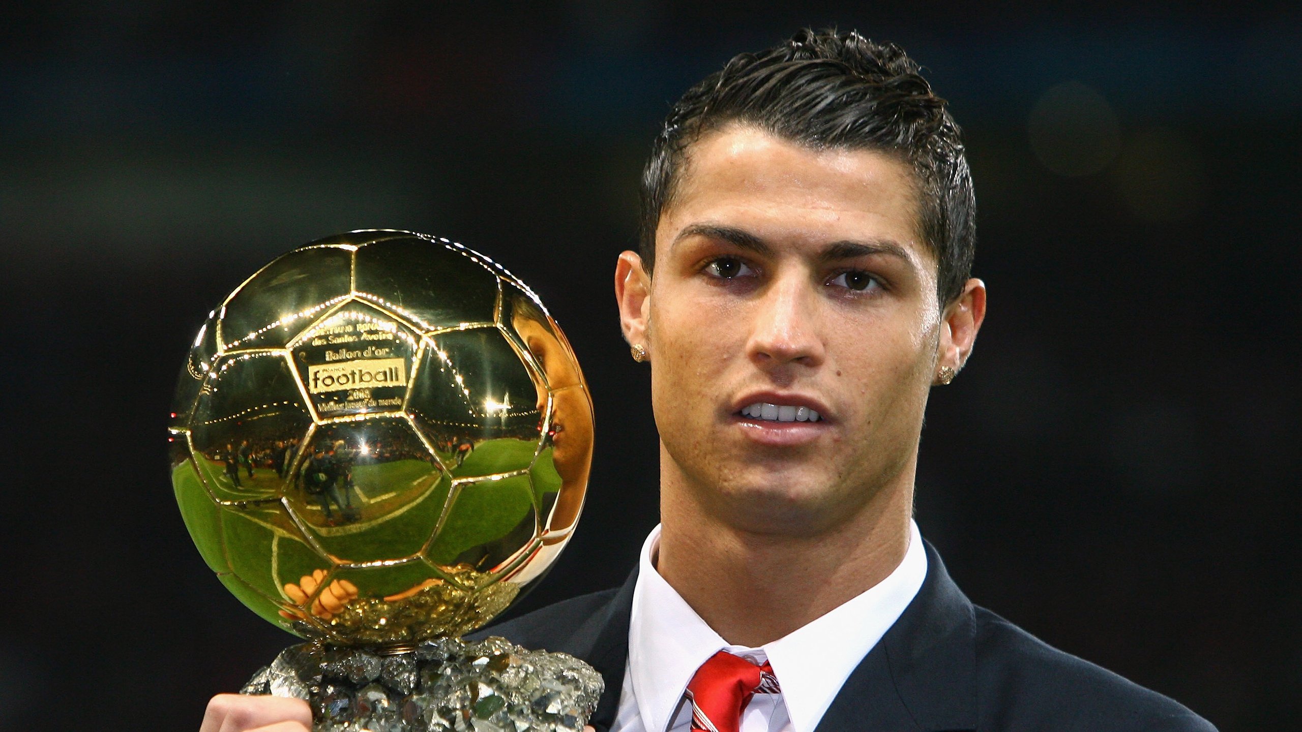 奥亚尔萨瓦尔，一人扛起一支队的孤胆英雄，墨西哥如何碾压奥地利背后的战术密码