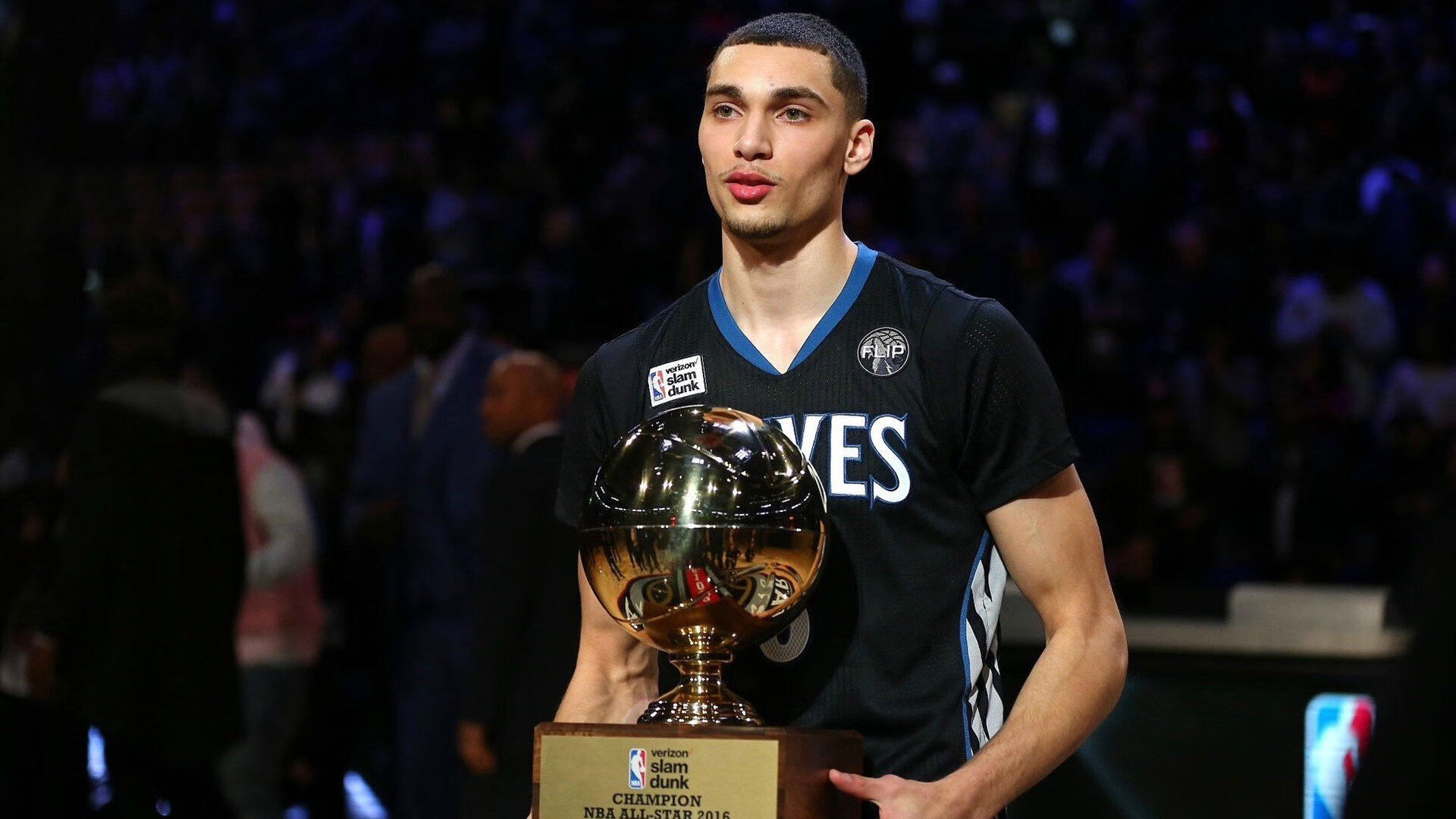 澳网鏖战拉沃尔杯，纳达尔高光表现诠释传奇精神